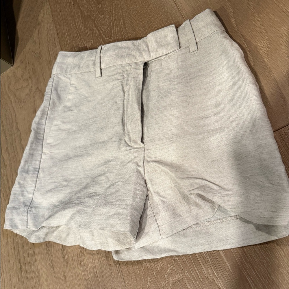 Aritzia Wilfred | Women’s Linen Ecru Shorts Sz 0